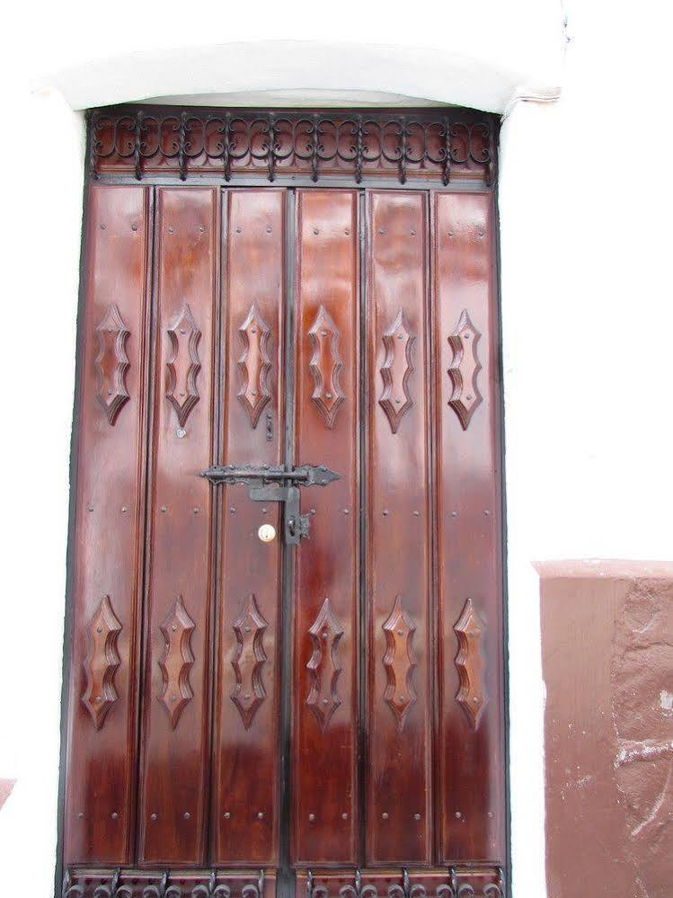 San Blas House & Suites Quito Exterior photo